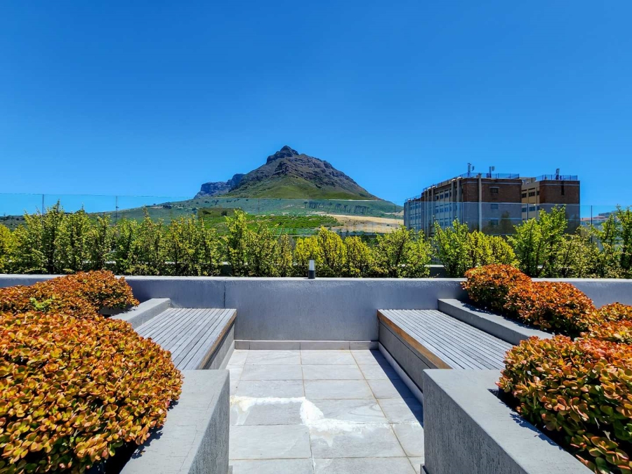 1 Bedroom Property for Sale in Observatory Western Cape